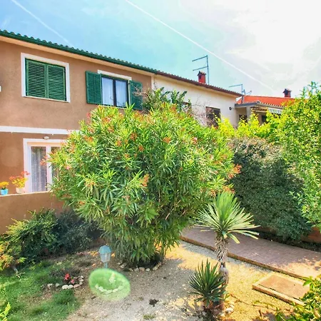 Apartment Fuer 5 Personen Ca 55 Qm In Banjole, Istrien Istrische Riviera Banjole